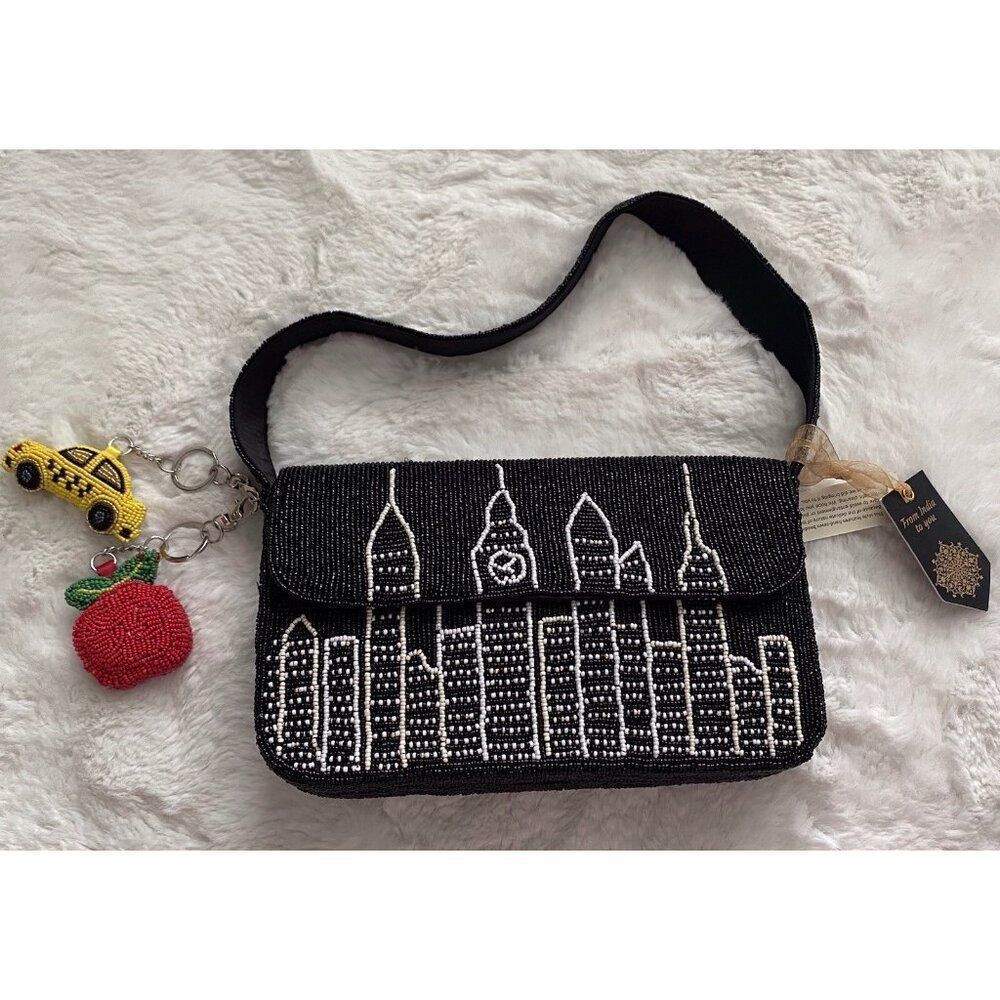 New York City‎ NYC Beaded Bag with Charms Taxi Cab And Apple Made In India Viral